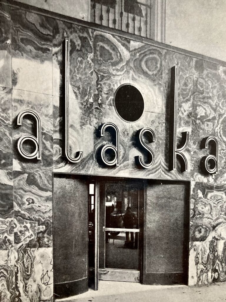 Fachada cafetería Alaska - diseño José Borobio