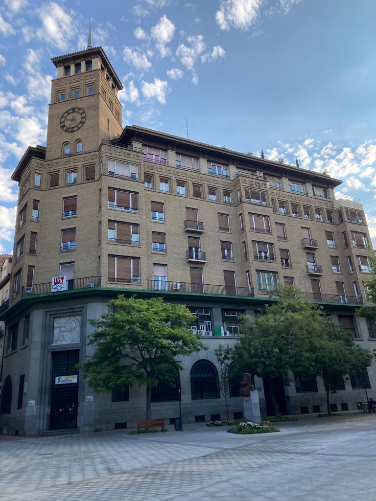 Fachada edificio 3 - José Borobio